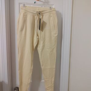 NWT ALPHALETE Women's Essential Core Jogger Yellow size M